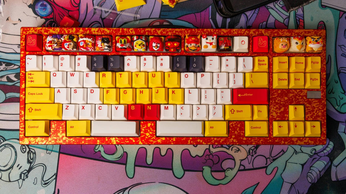 6533072